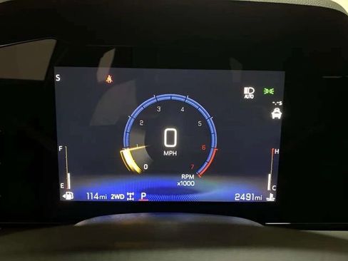 Used 2025 Chevrolet TrailBlazer RS w/ Convenience Package image 9