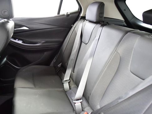 Used 2025 Buick Encore GX Preferred AWD/4WD image 11