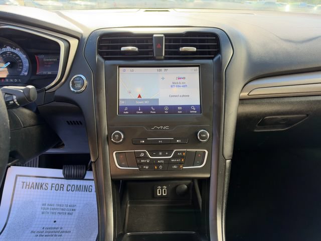 Used 2020 Ford Fusion SE w/ Equipment Group 151A FWD image 21