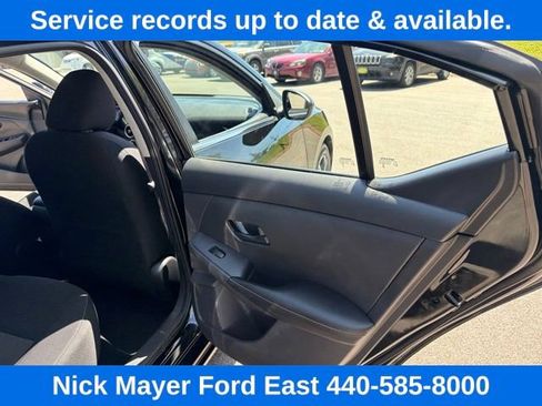 Used 2024 Nissan Sentra SV FWD image 21