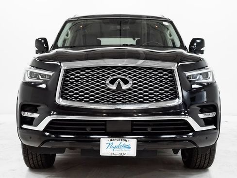 Used 2018 INFINITI QX80 4WD image 3