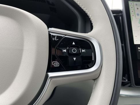 New 2026 Volvo XC60 B5 Ultra w/ Protection Package Premier image 13