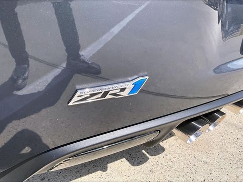 Used 2009 Chevrolet Corvette ZR1 w/ Preferred Equipment Group RWD image 26