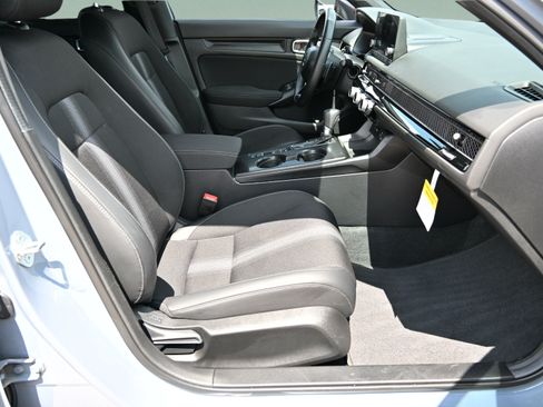 Used 2024 Honda Civic Sport image 12