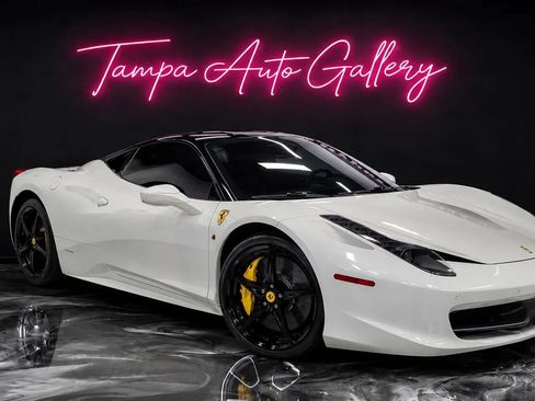 Used 2010 Ferrari 458 Italia Coupe RWD image 1