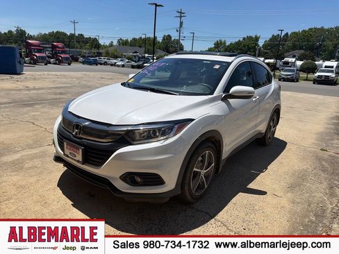 Used 2021 Honda HR-V EX image 1