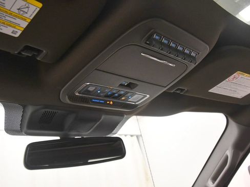 Used 2023 Ford F350 King Ranch AWD/4WD image 27
