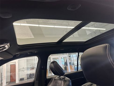 Used 2023 Jeep Grand Cherokee L Overland image 27