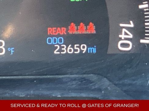 Used 2025 Toyota RAV4 XLE AWD/4WD image 5