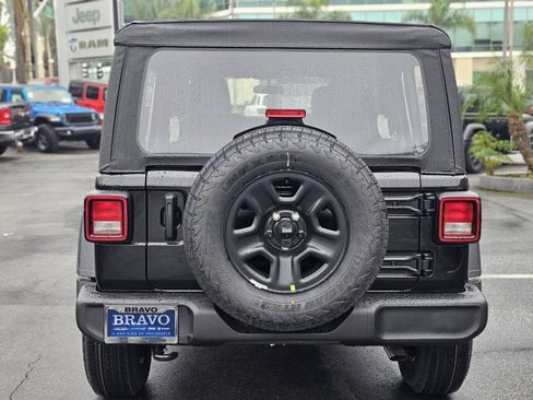 New 2026 Jeep Wrangler Unlimited Sport AWD/4WD image 8