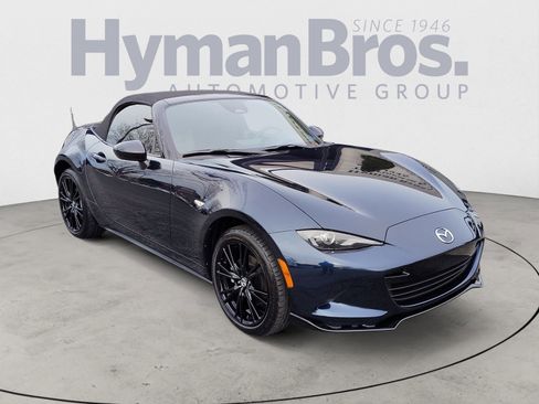Used 2025 MAZDA MX-5 Miata Club image 1