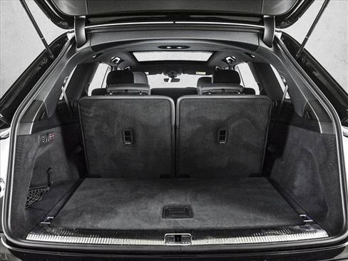 Used 2025 Audi Q7 3.0T Premium Plus w/ Premium Plus Package image 6