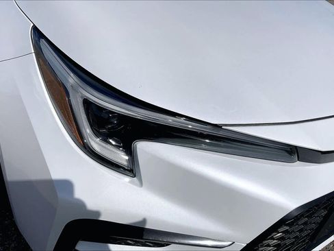 Used 2023 Toyota Corolla XSE image 28