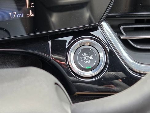 New 2025 Chevrolet Trax RS w/ Driver Confidence Package image 30