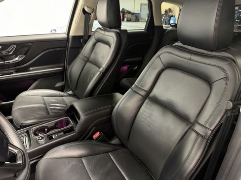 Used 2023 Lincoln Corsair Reserve AWD/4WD image 22