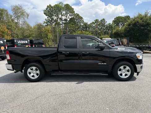 Used 2020 RAM 1500 Tradesman RWD image 9