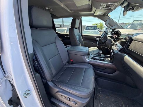 Used 2023 GMC Sierra 1500 SLT w/ SLT Premium Package AWD/4WD image 24