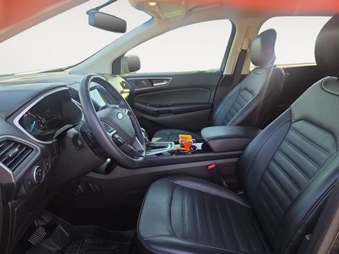 Used 2018 Ford Edge SEL w/ Equipment Group 201A FWD image 9