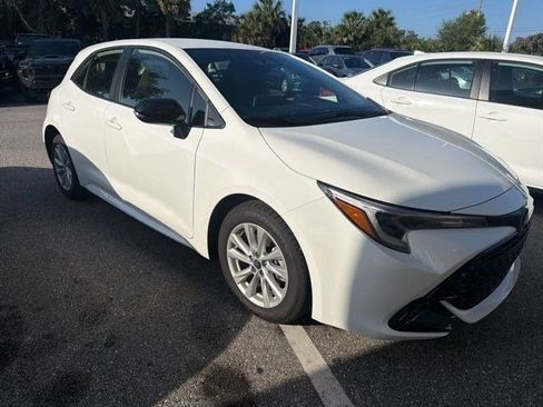 Certified 2026 Toyota Corolla SE FWD image 8