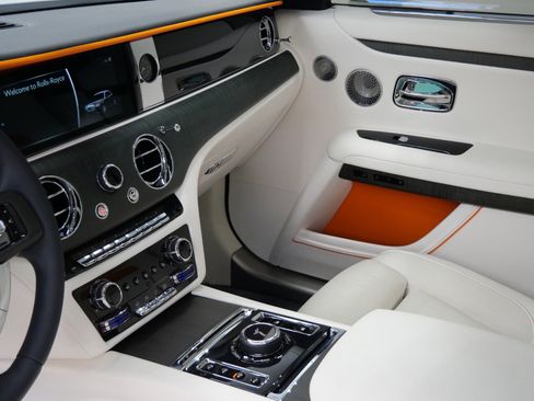 Used 2022 Rolls-Royce Ghost w/ Ghost Package AWD/4WD image 25