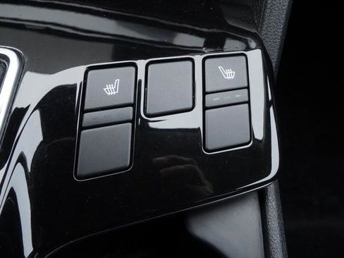 Used 2023 Kia Sportage EX FWD image 25