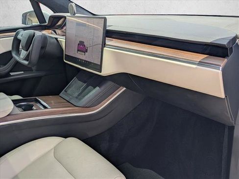 Used 2023 Tesla Model X AWD/4WD image 22