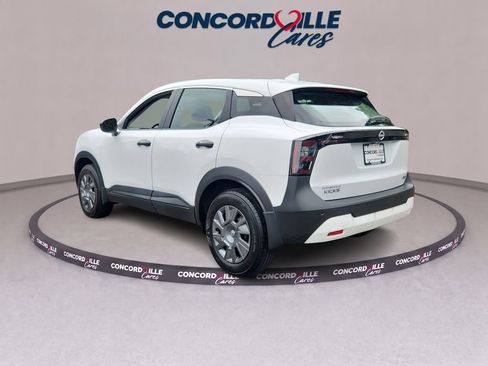 Certified 2025 Nissan Kicks S AWD/4WD image 5