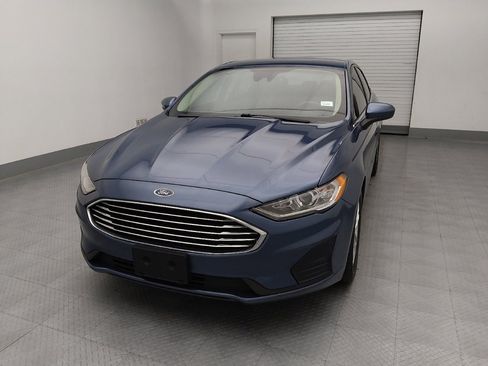 Used 2019 Ford Fusion SE FWD image 15