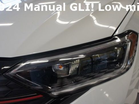 Used 2024 Volkswagen Jetta GLI 40th Anniversary Edition image 77
