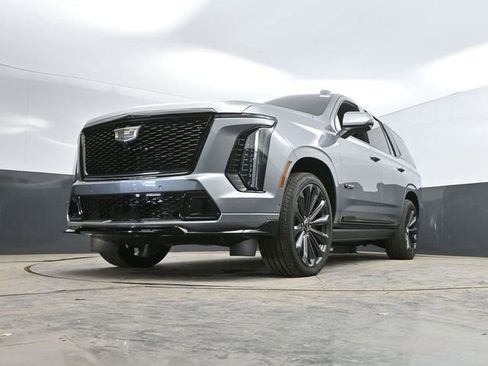 Used 2025 Cadillac Escalade V AWD/4WD image 60