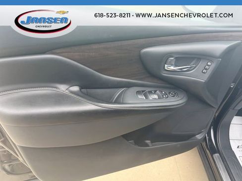 Used 2019 Nissan Murano Platinum FWD image 22