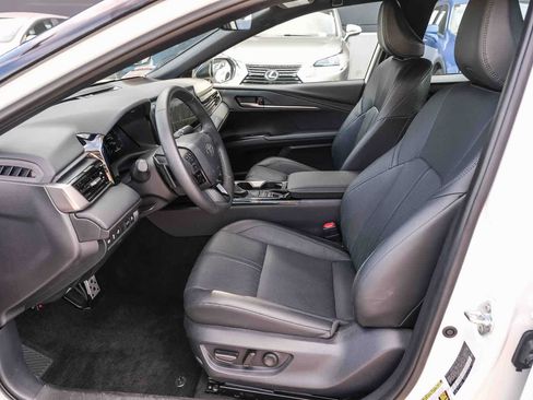 Used 2026 Toyota Camry XSE FWD image 21