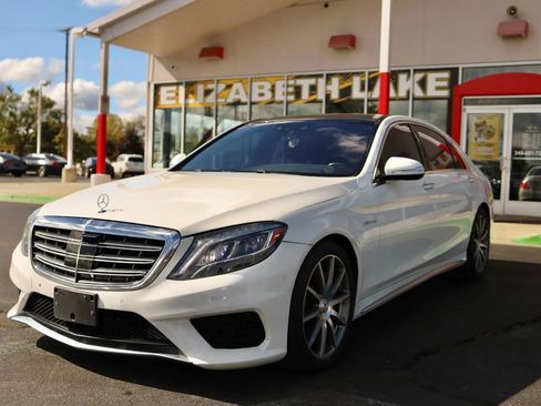 Used 2015 Mercedes-Benz S 63 AMG 4MATIC Sedan w/ Driver Assistance Package image 1
