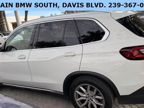 Certified 2023 BMW X5 xDrive40i image 2
