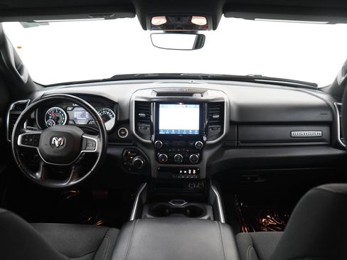 Used 2022 RAM 1500 Big Horn AWD/4WD image 13