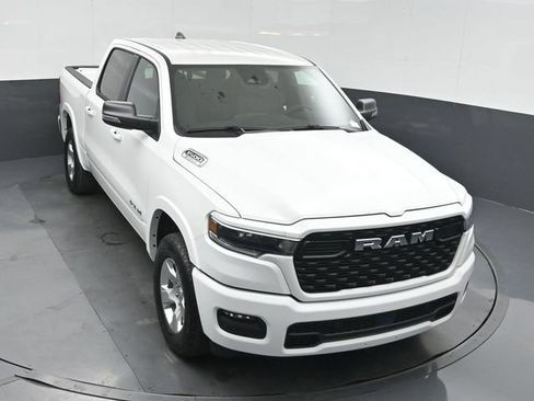 New 2026 RAM 1500 4x4 Crew Cab image 37