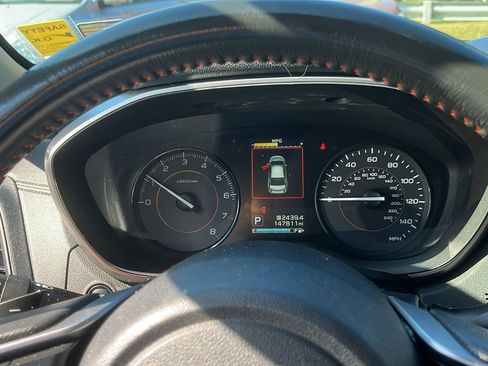 Used 2019 Subaru Crosstrek 2.0i Premium w/ Eyesight System image 16