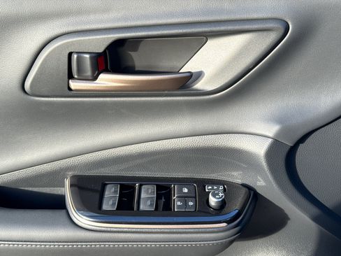 New 2026 Toyota Crown XLE image 27