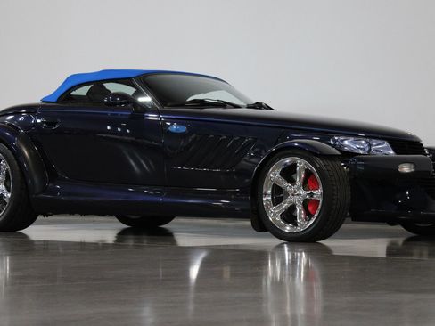 Used 2001 Chrysler Prowler RWD image 30