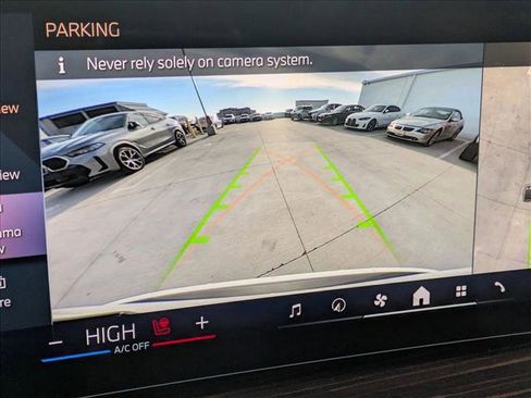 Used 2026 BMW X5 xDrive40i w/ Climate Comfort Package image 13