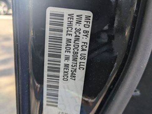Certified 2021 Jeep Compass Limited AWD/4WD image 36