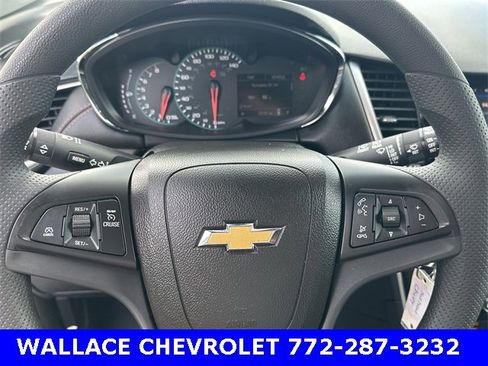 Certified 2022 Chevrolet Trax LS w/ Tint and Cruise Package image 19