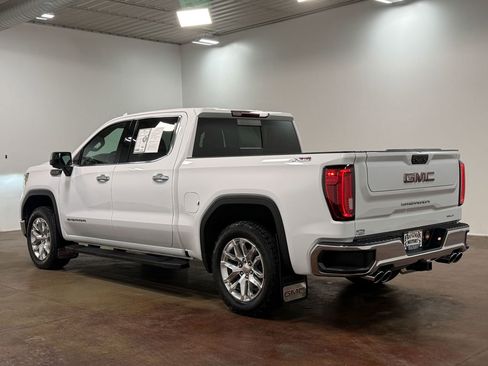 Used 2021 GMC Sierra 1500 SLT image 5