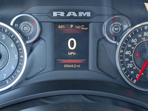 Certified 2024 RAM 2500 Big Horn image 17