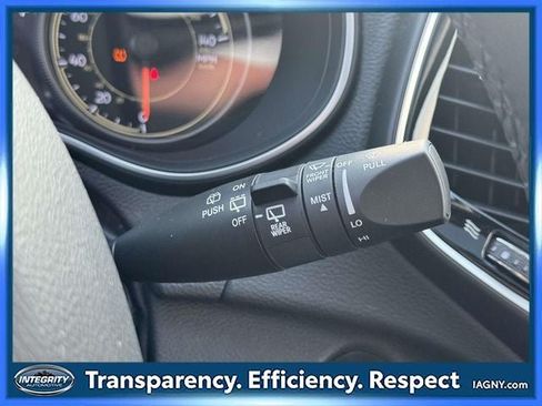 Used 2022 Jeep Cherokee Limited w/ Mopar Interior Package AWD/4WD image 24