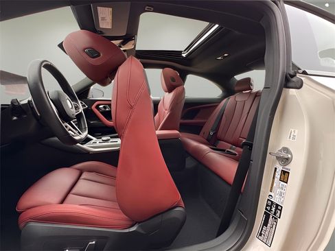 Used 2025 BMW 230i xDrive Coupe w/ M Sport Package image 21