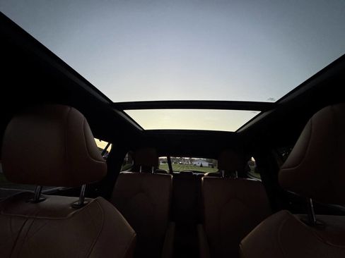 Used 2021 Toyota Highlander Platinum image 50