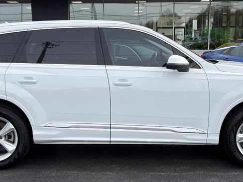 Used 2023 Audi Q7 2.0T Premium w/ Convenience Package AWD/4WD image 10
