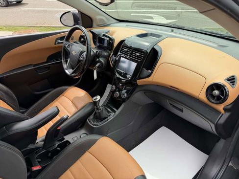 Used 2014 Chevrolet Sonic LTZ w/ Dusk Package FWD image 20