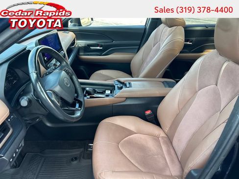 Certified 2024 Toyota Grand Highlander AWD Hybrid image 12